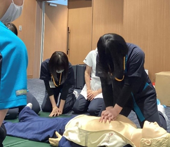 しなやかに進化する　看護部です