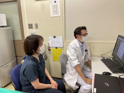 新病院に向けて会議中